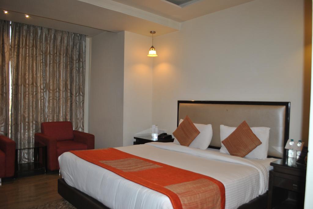 One Earth Avaas Hotel Amritsar Exterior foto