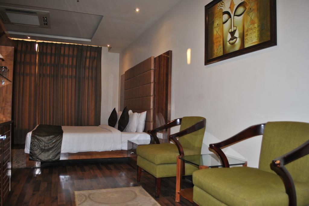 One Earth Avaas Hotel Amritsar Exterior foto