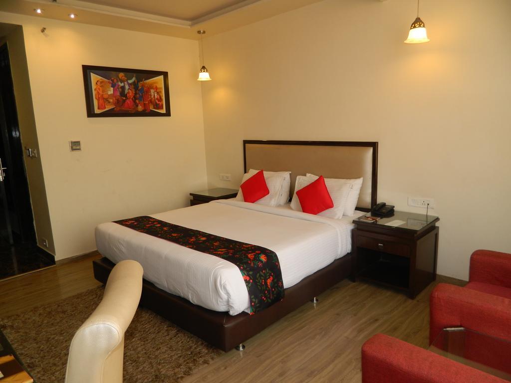 One Earth Avaas Hotel Amritsar Exterior foto