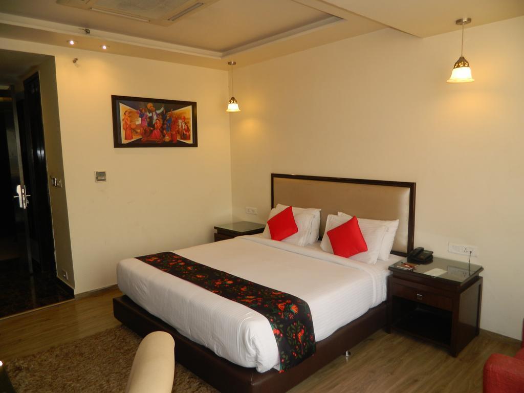 One Earth Avaas Hotel Amritsar Exterior foto